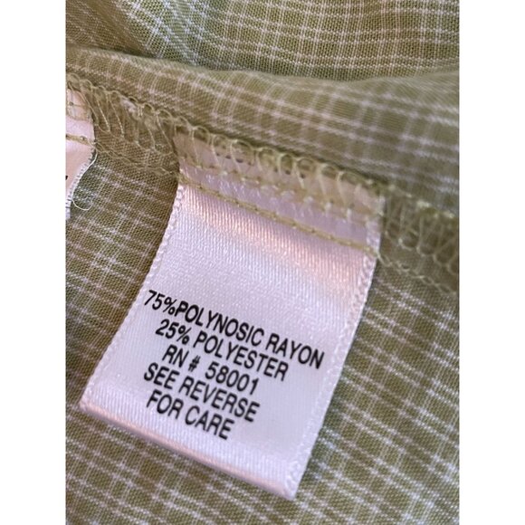 Croft & Barrow collared ladies camp shirt micro green plaid Medium pockets - Picture 6 of 7